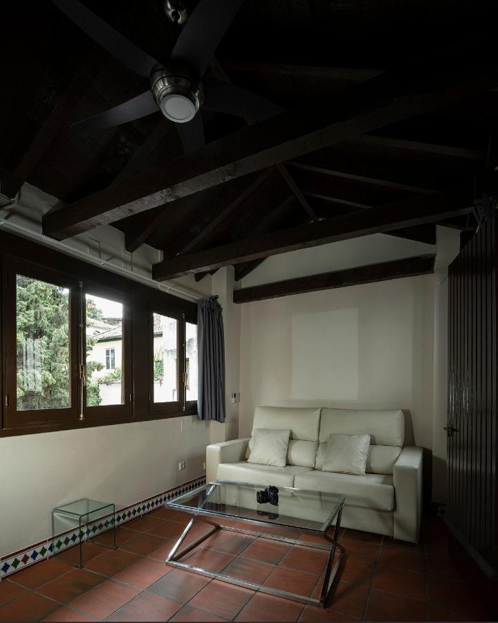 Apartamentos Optima Palacete De La Alhambra Junto A La Alhambra グラナダ エクステリア 写真